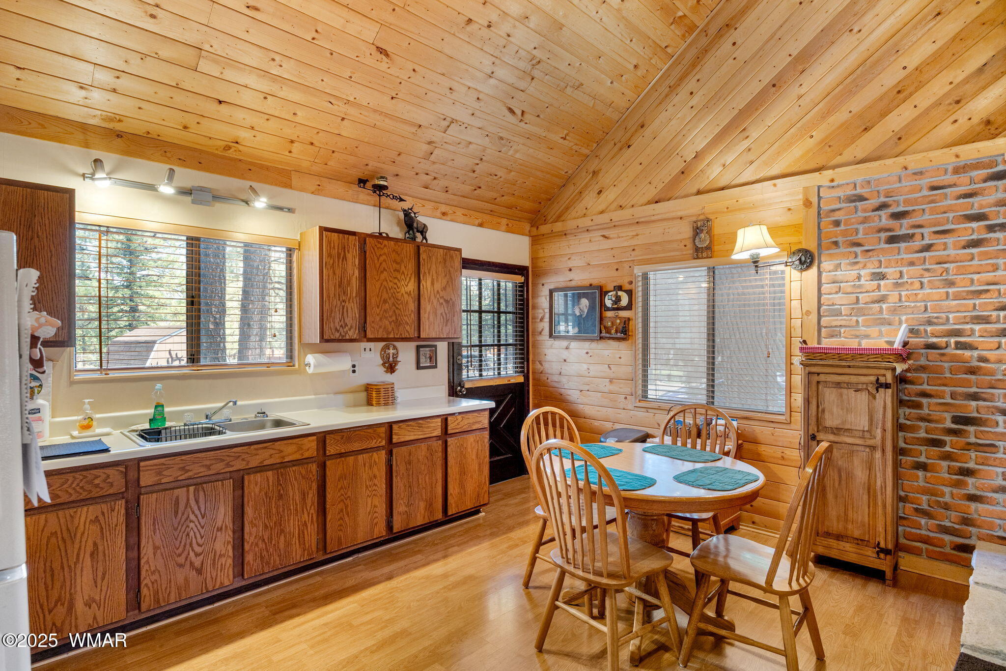 2867 Pine Rim Road