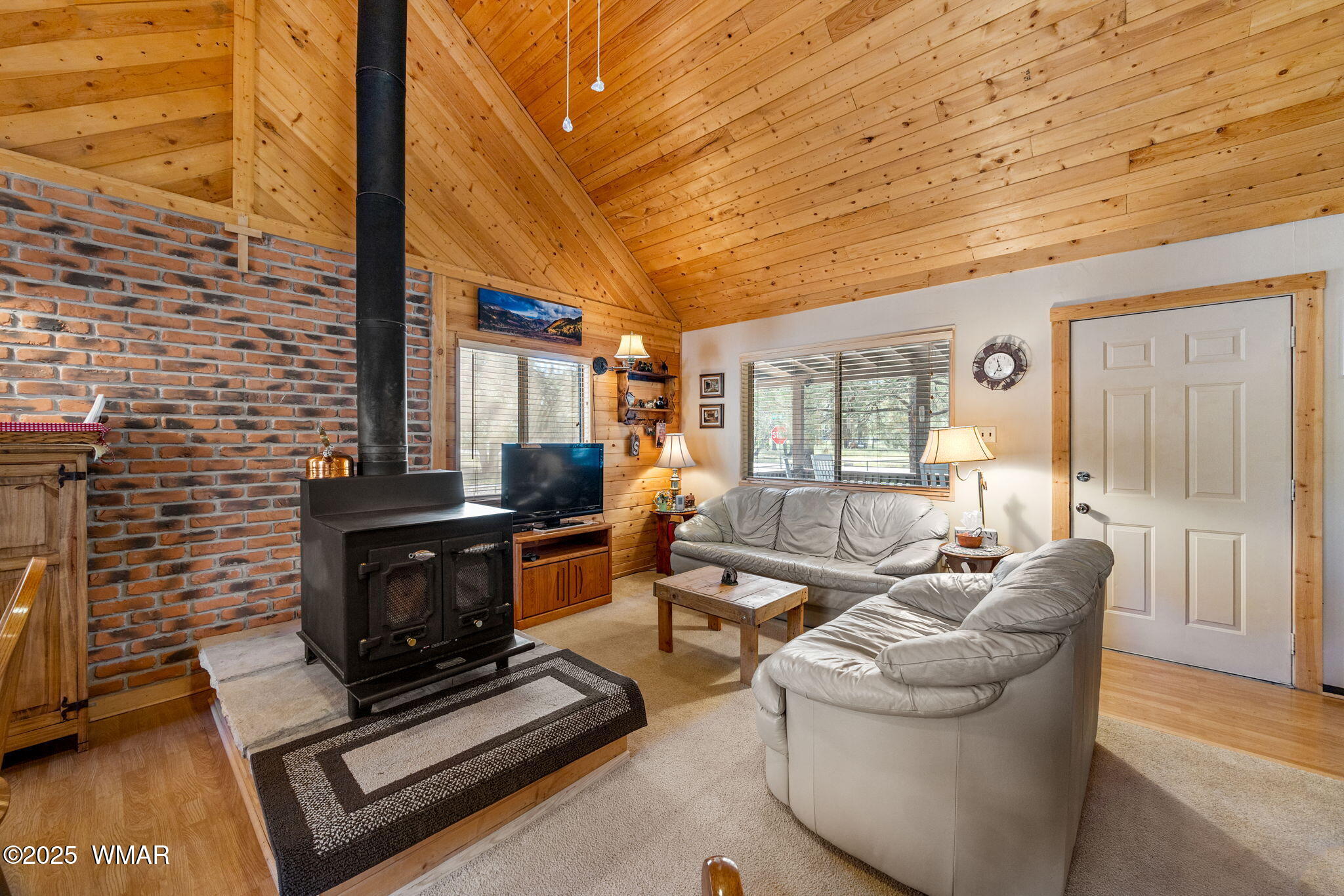 2867 Pine Rim Road