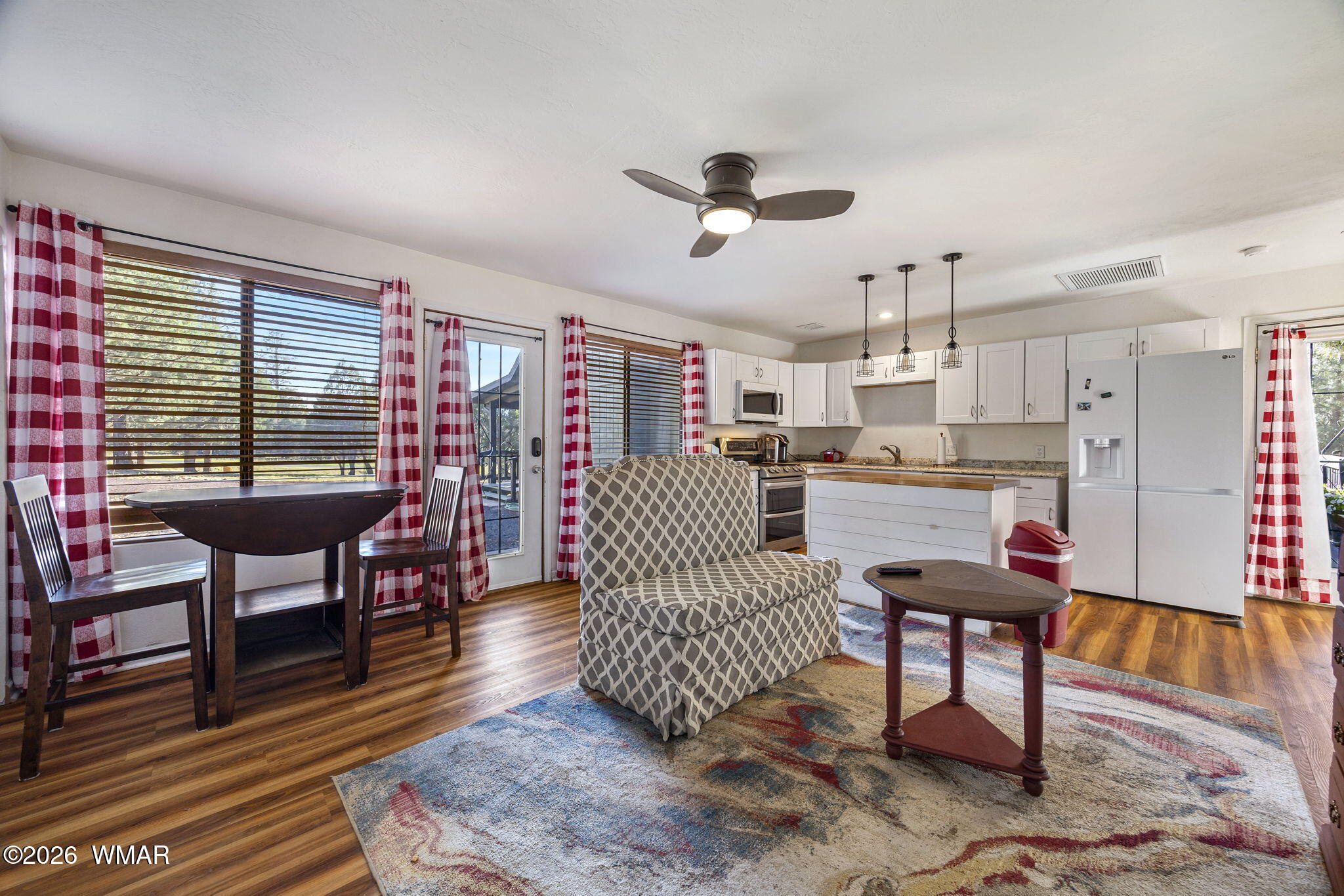 2224 Meadow Trail
