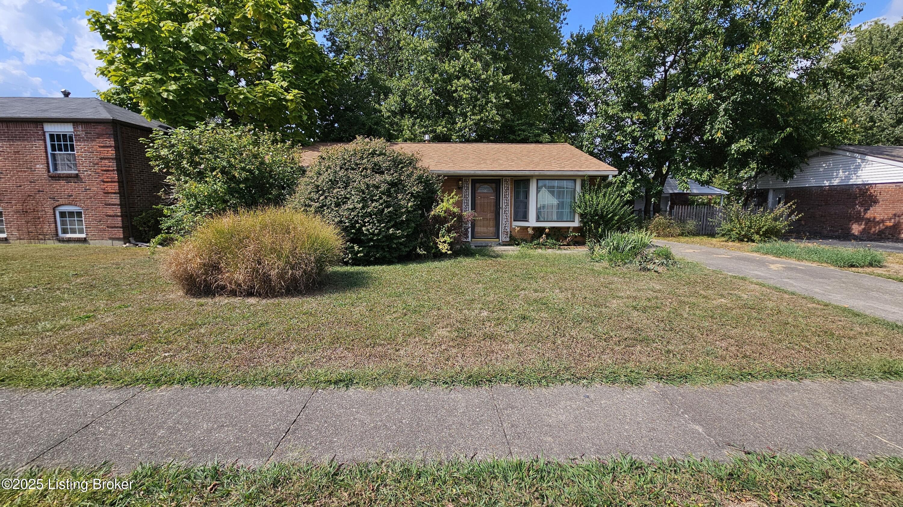 953 Spicewood Dr