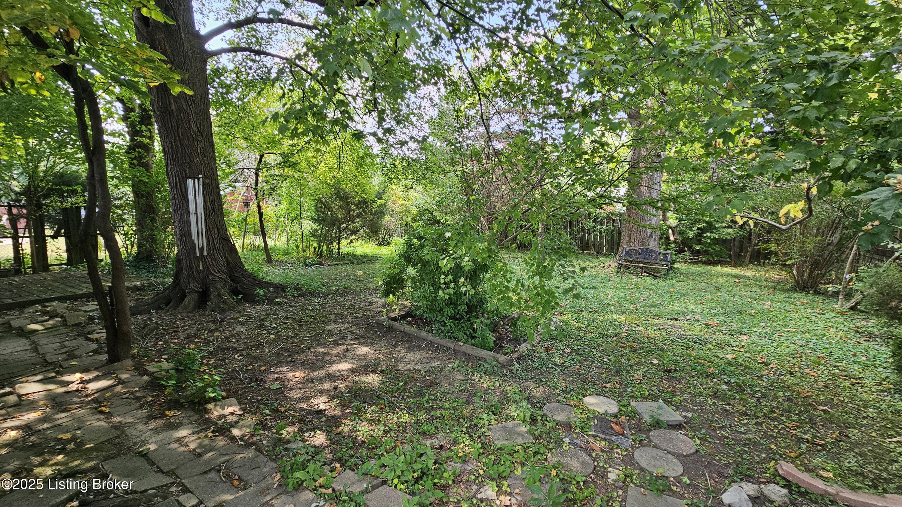 953 Spicewood Dr