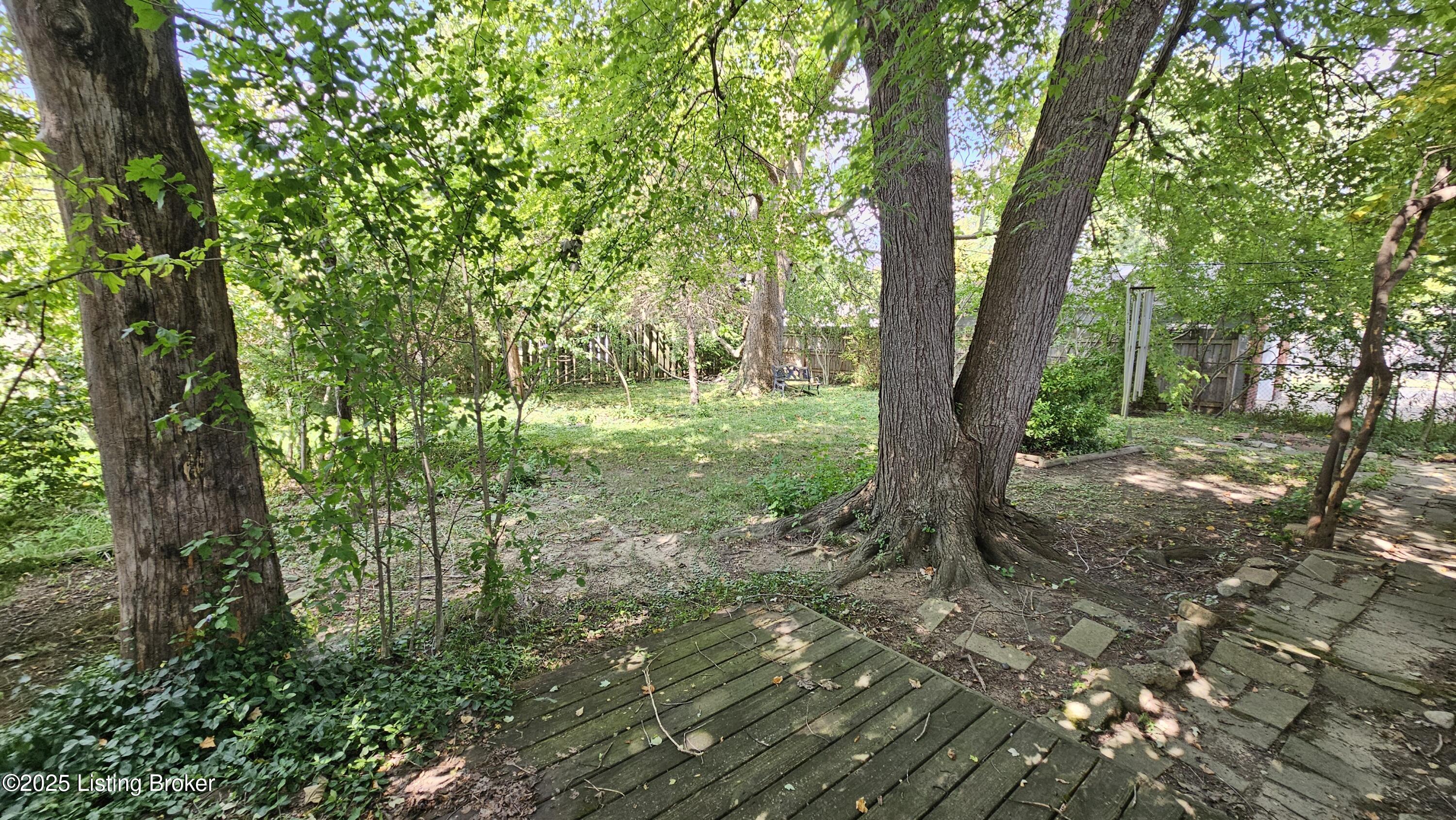 953 Spicewood Dr