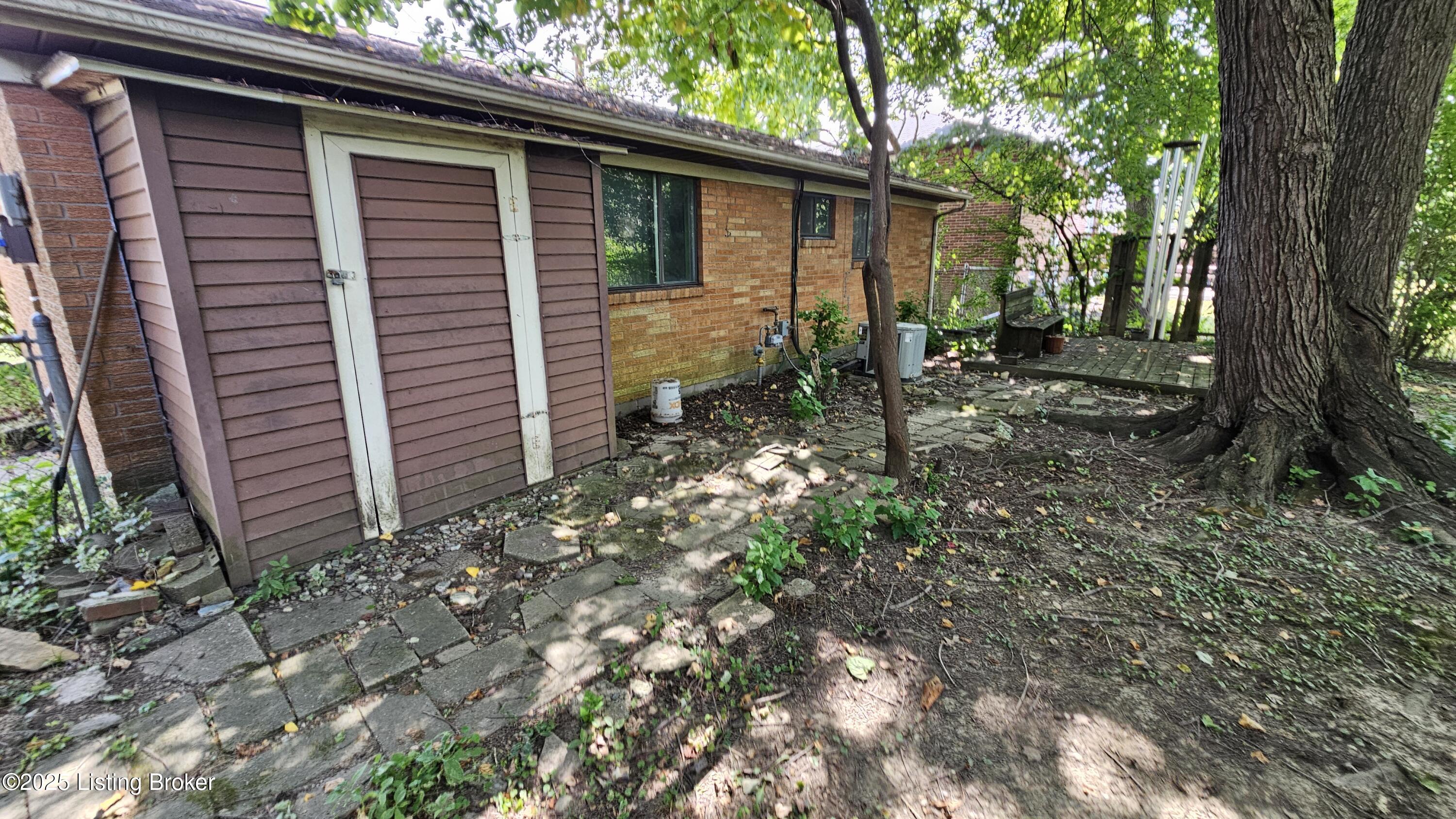 953 Spicewood Dr