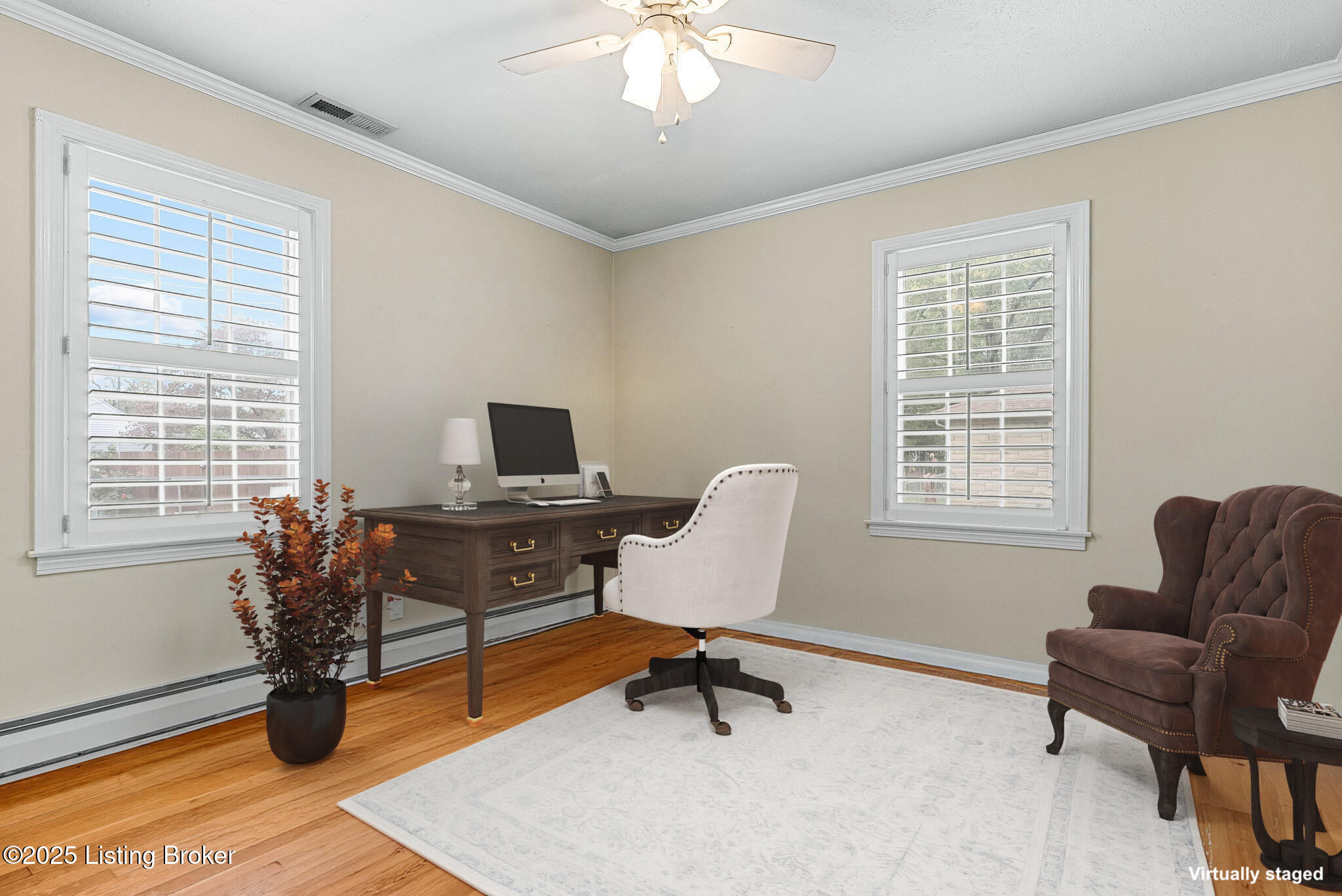 211 Forest Dr