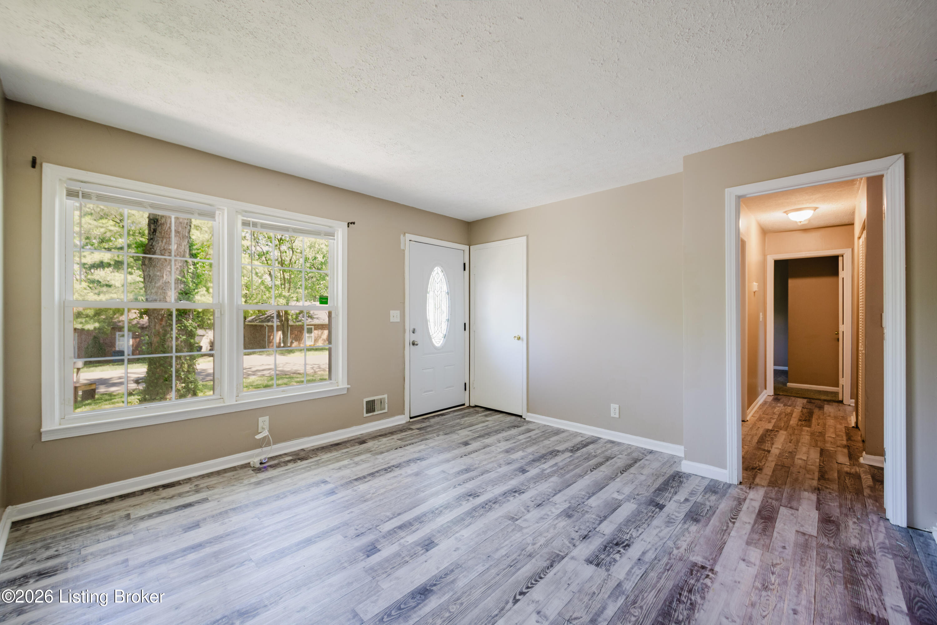 11414 Deham Dr