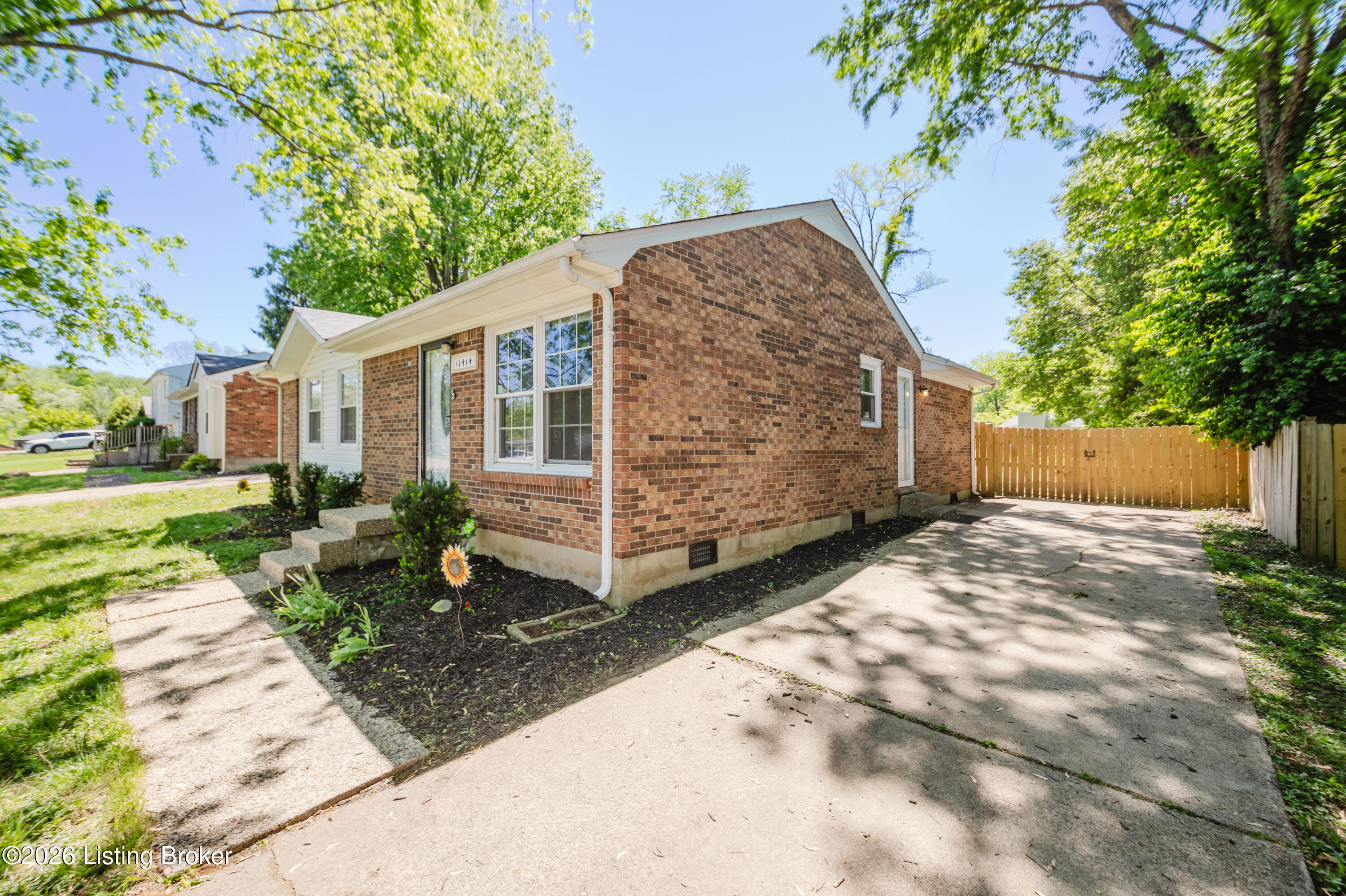 11414 Deham Dr