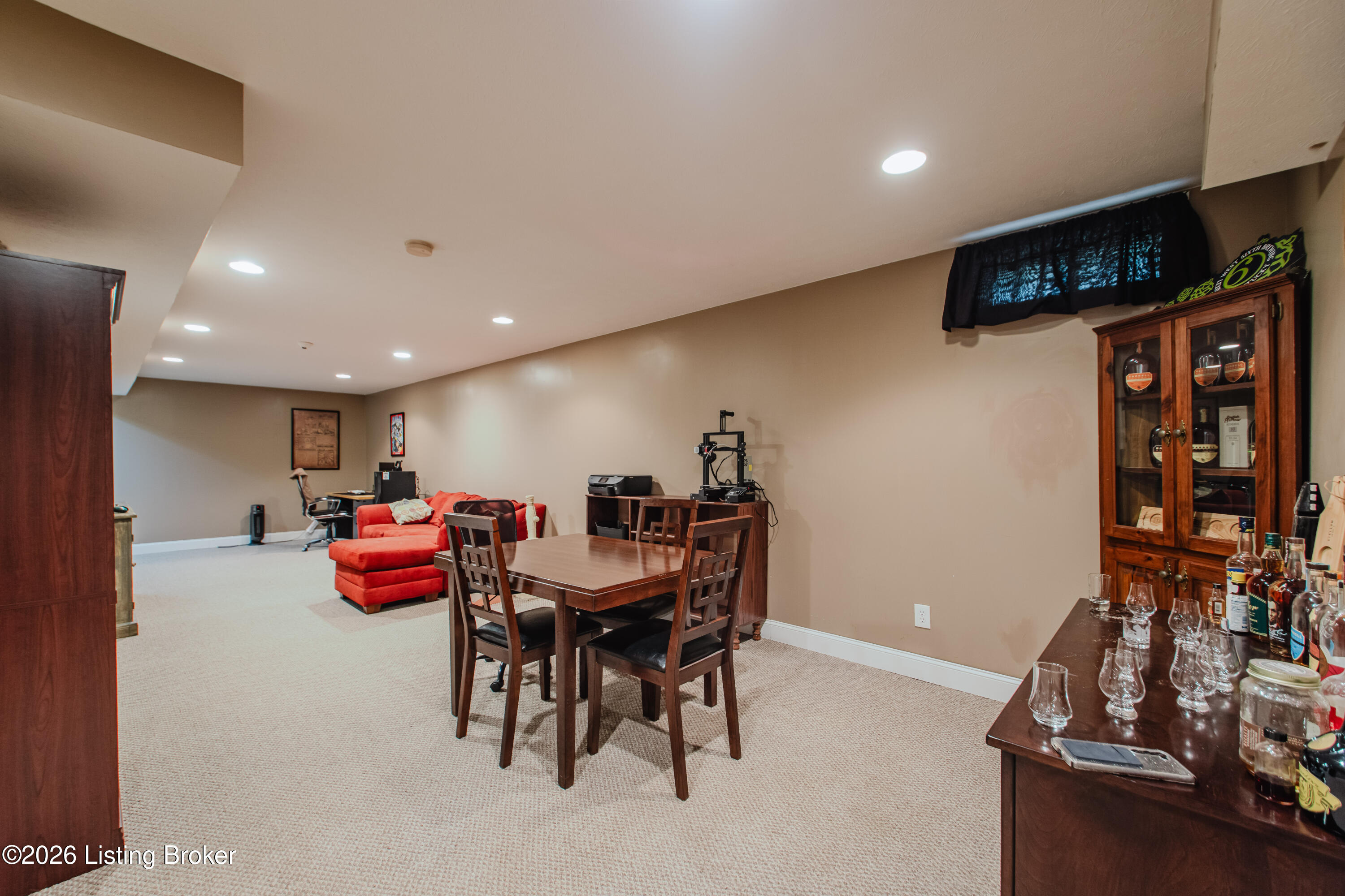 7002 Village Gate Trace