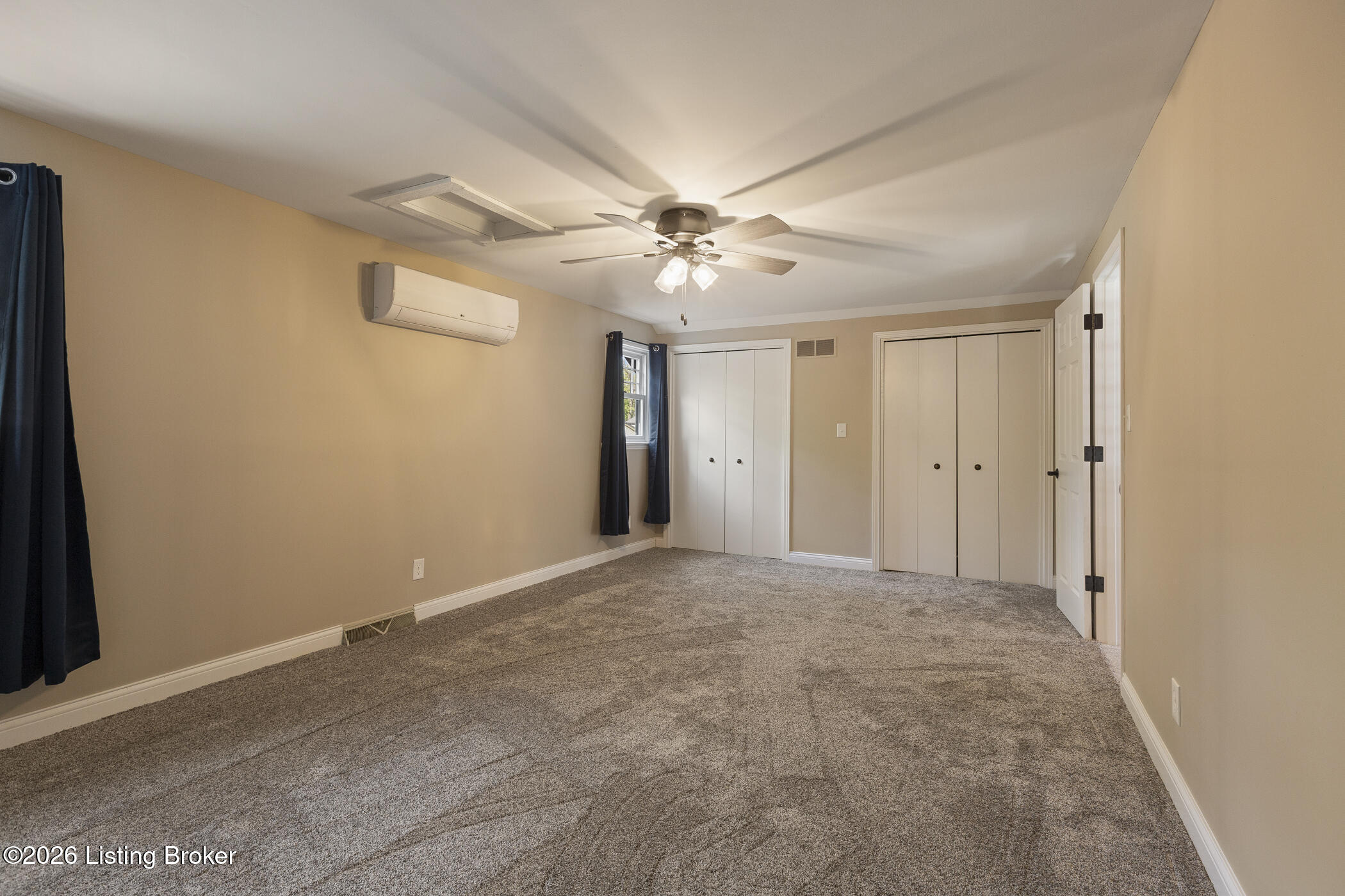 252 W River Rd