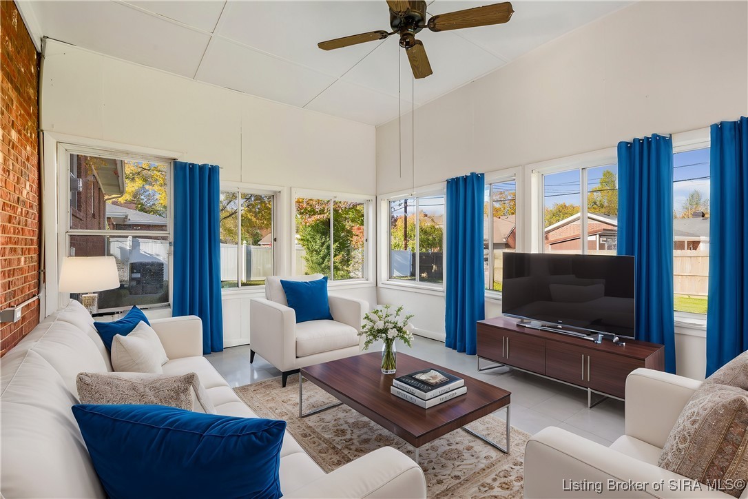 3312 Ridgewood Drive
