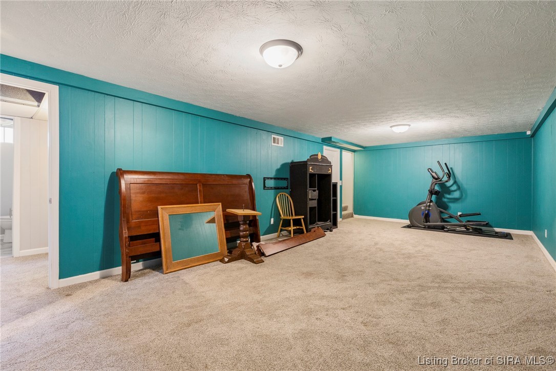 3312 Ridgewood Drive