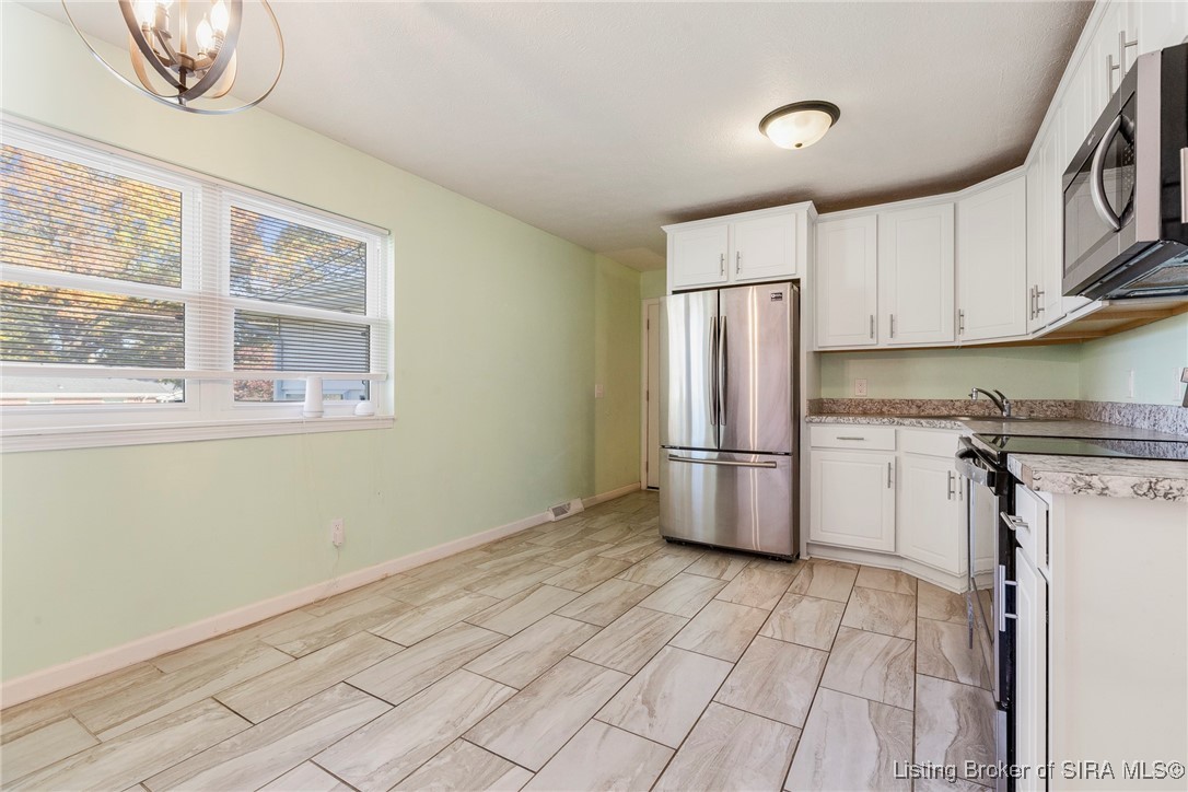 3312 Ridgewood Drive