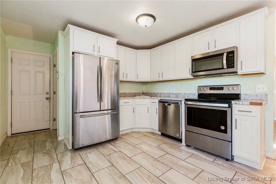 3312 Ridgewood Drive