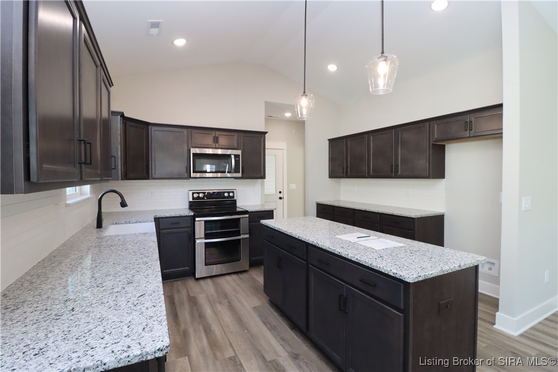 1221-LOT 419 Parkland Trail