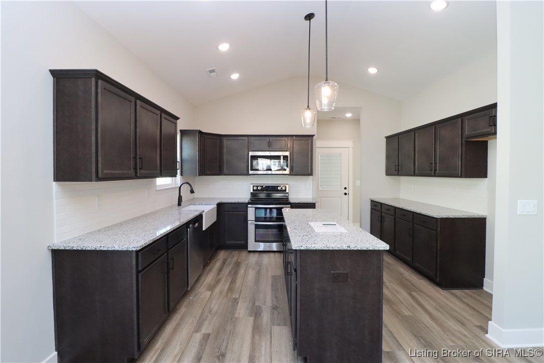 1221-LOT 419 Parkland Trail