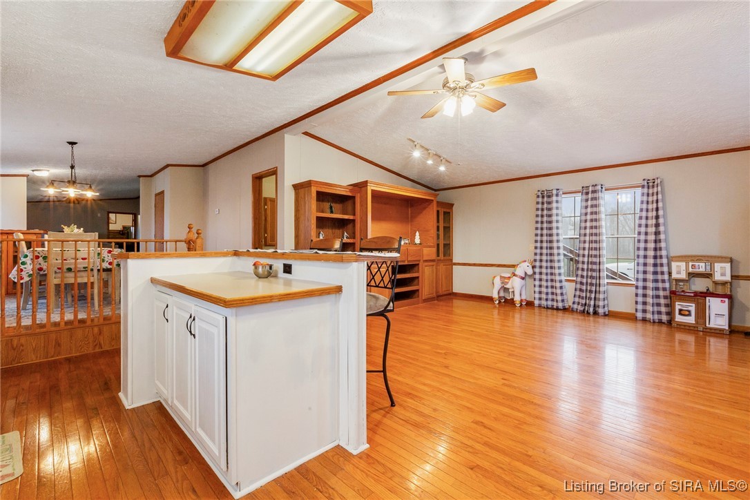 6101 Flint Ridge Road