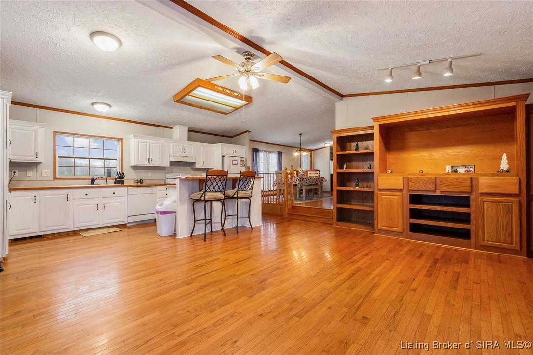 6101 Flint Ridge Road