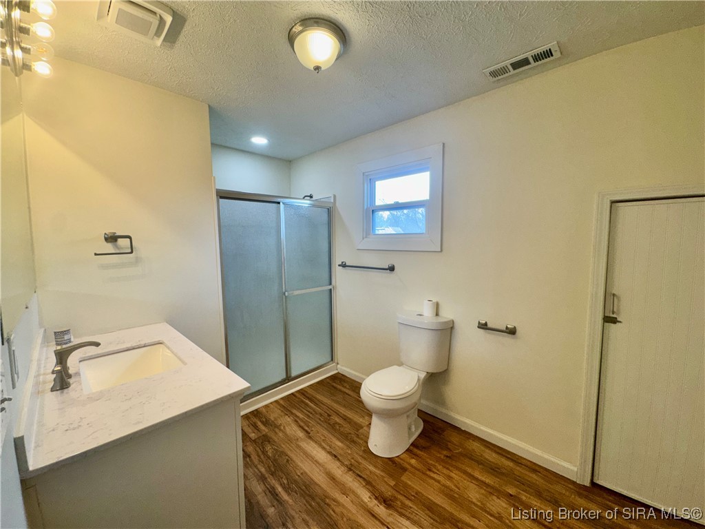 817 Walnut Street