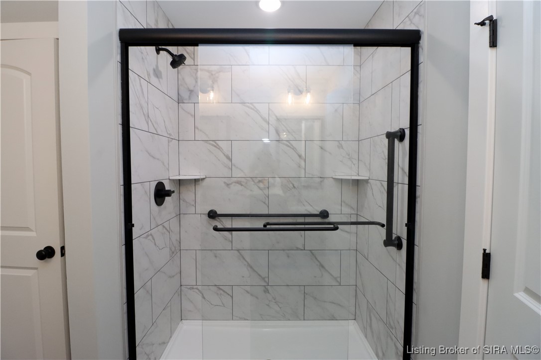 994 - LOT 527 Parkland Trail