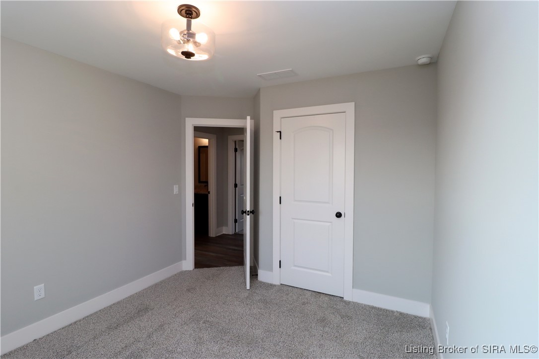 994 - LOT 527 Parkland Trail