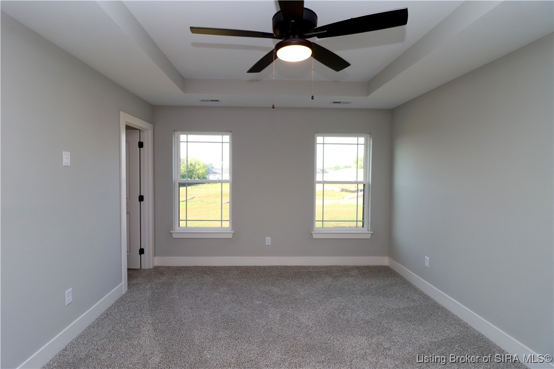 994 - LOT 527 Parkland Trail
