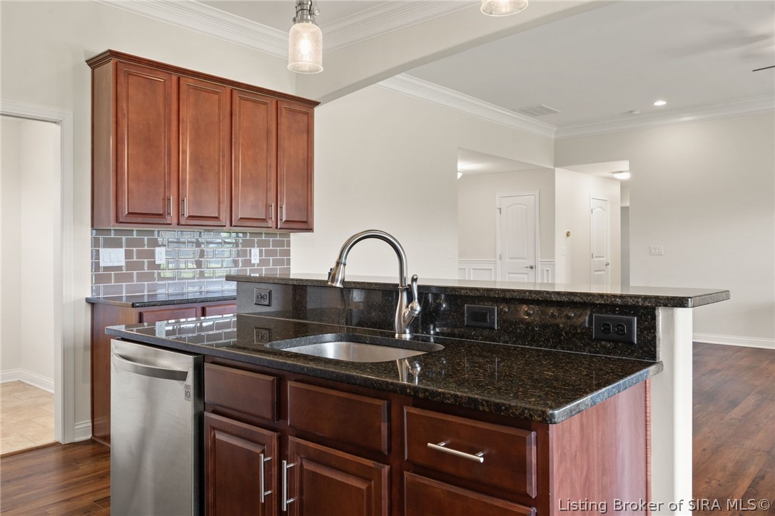 6005 Jillian Drive