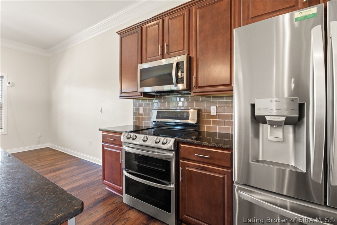 6005 Jillian Drive