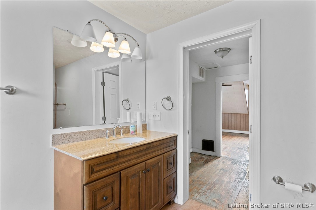 124 W Main Street