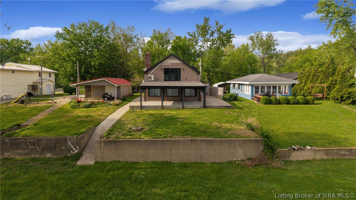 252 River Road W