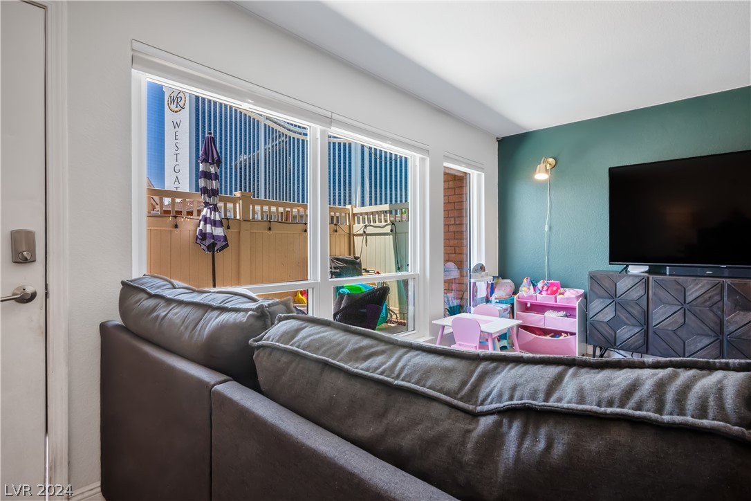 2838 Geary Place 4013