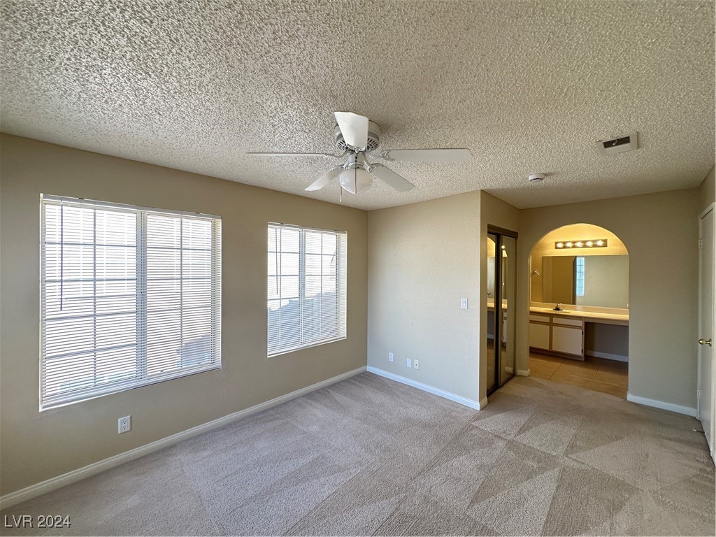 2200 FORT APACHE Road 2045