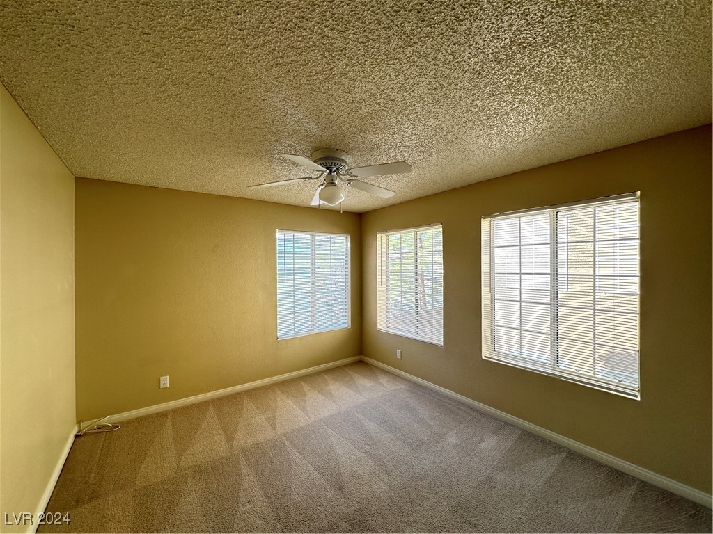 2200 FORT APACHE Road 2045
