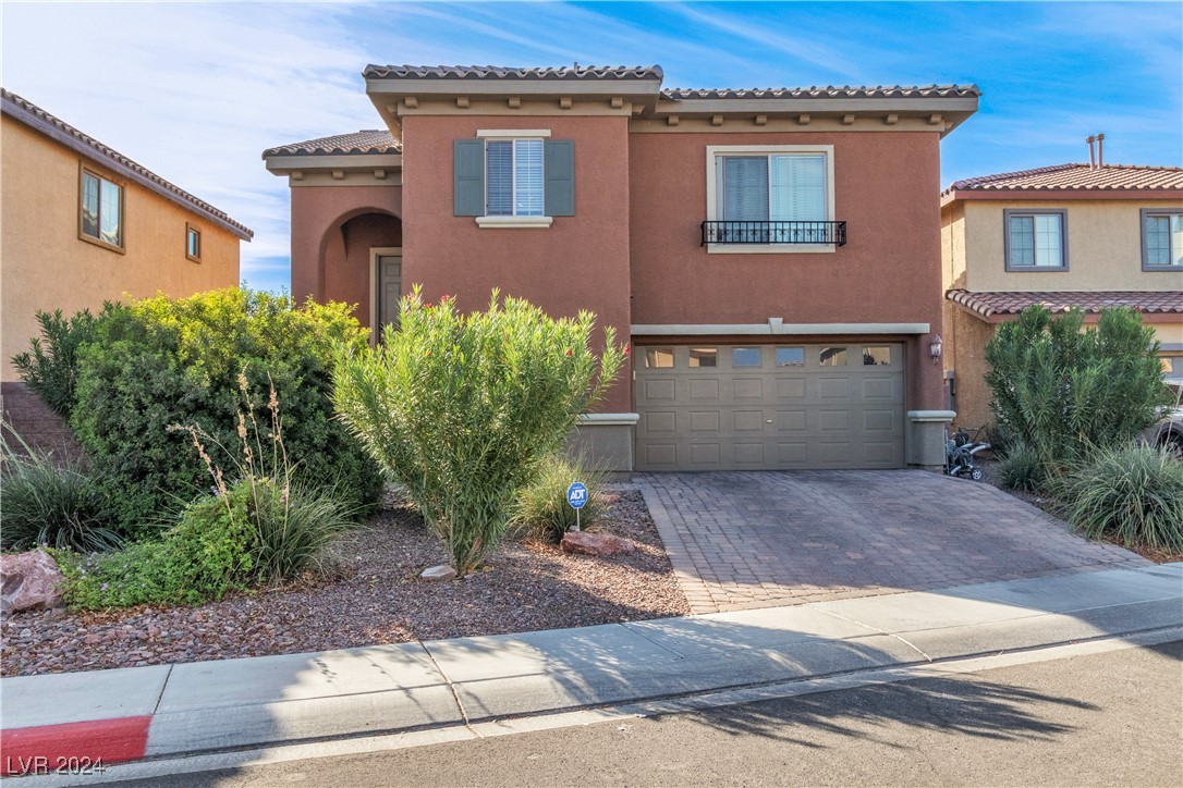2217 Plumeria Avenue