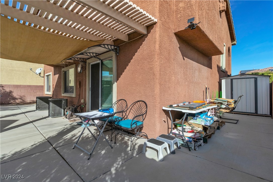 2217 Plumeria Avenue