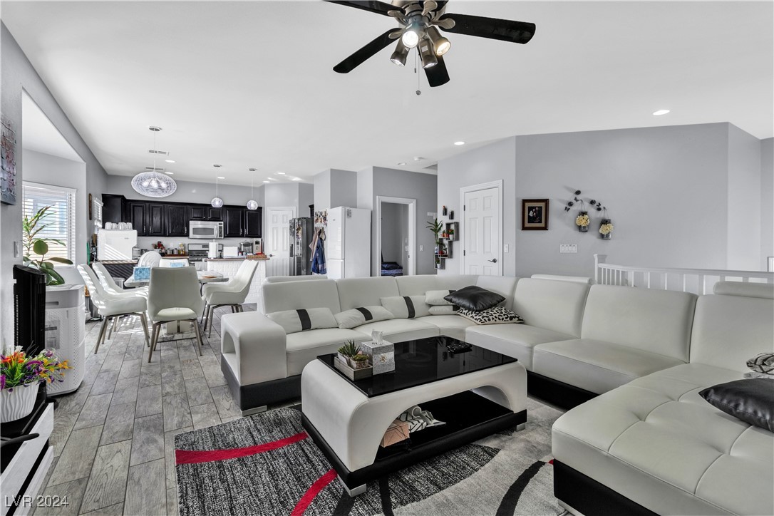 2217 Plumeria Avenue