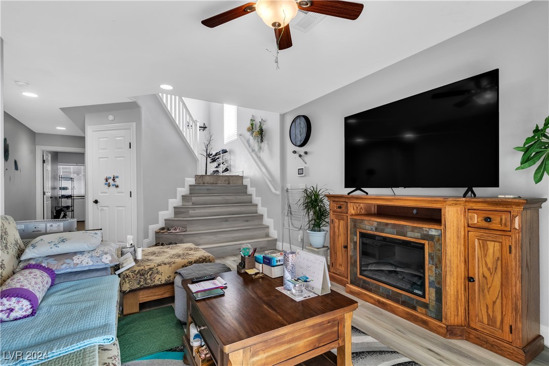 2217 Plumeria Avenue