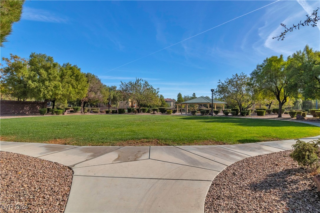 2217 Plumeria Avenue