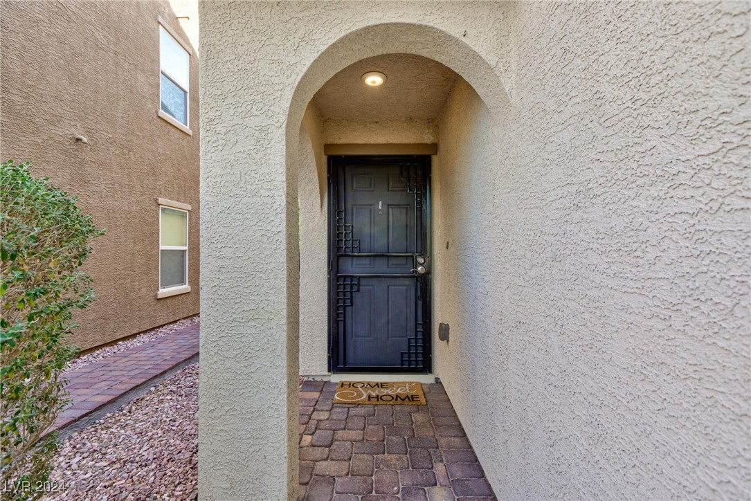 6158 Kindlewood Cove Way