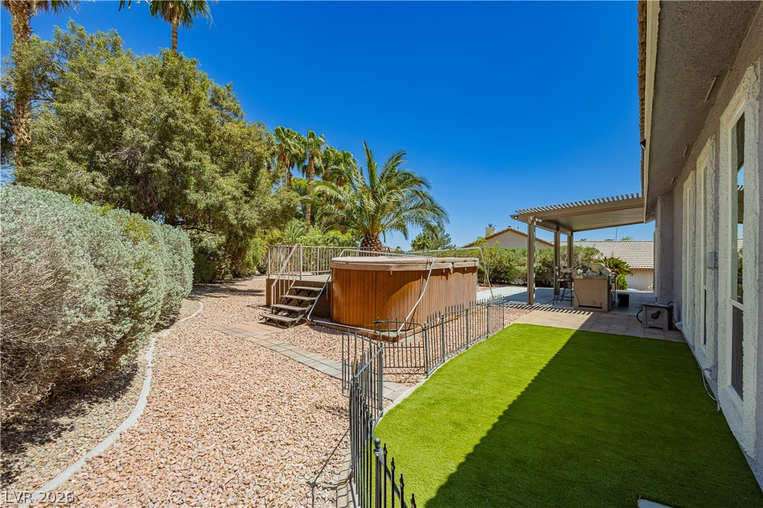 5104 Desert Lily Lane