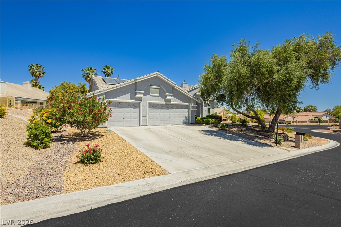 5104 Desert Lily Lane