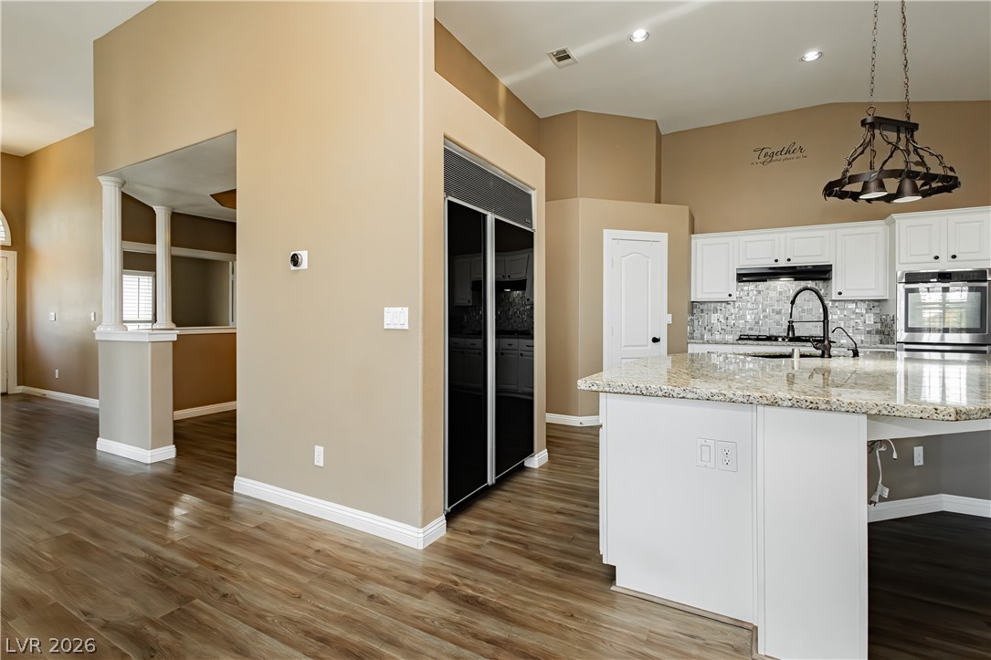5104 Desert Lily Lane