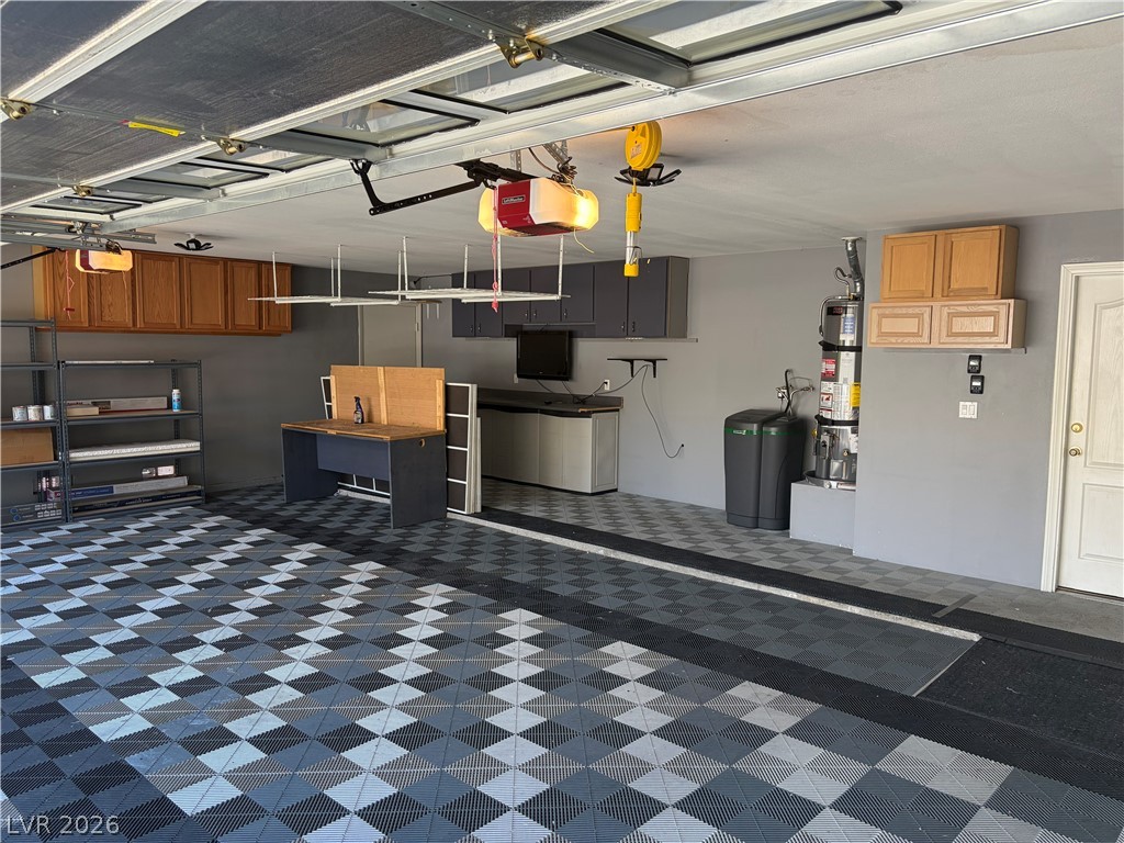 5104 Desert Lily Lane