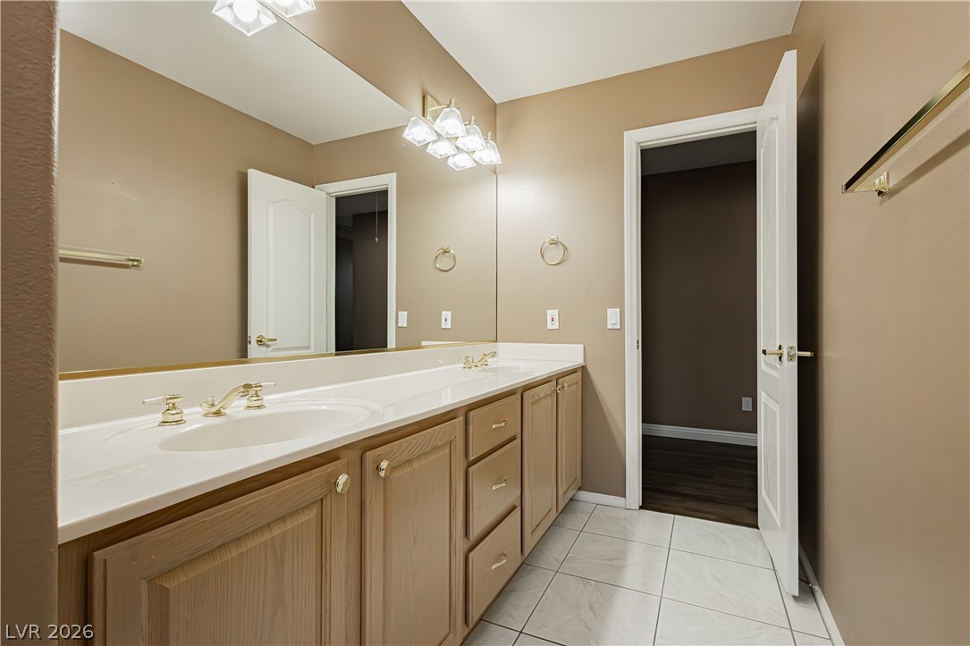5104 Desert Lily Lane