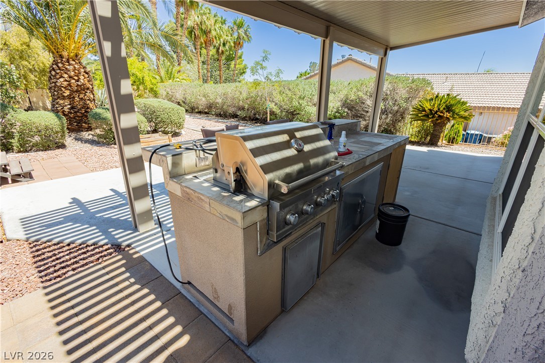 5104 Desert Lily Lane