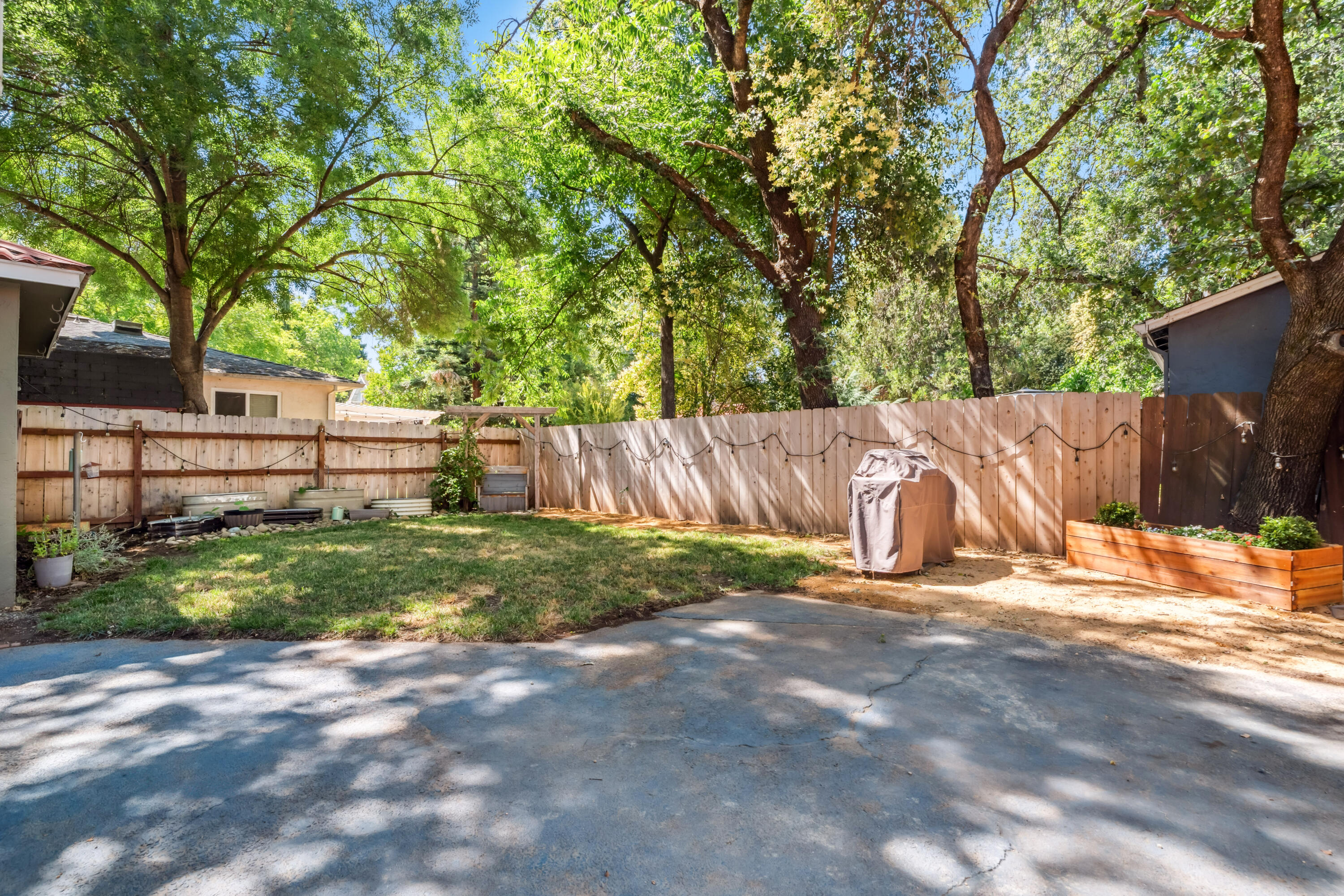 2623 Freebridge Street