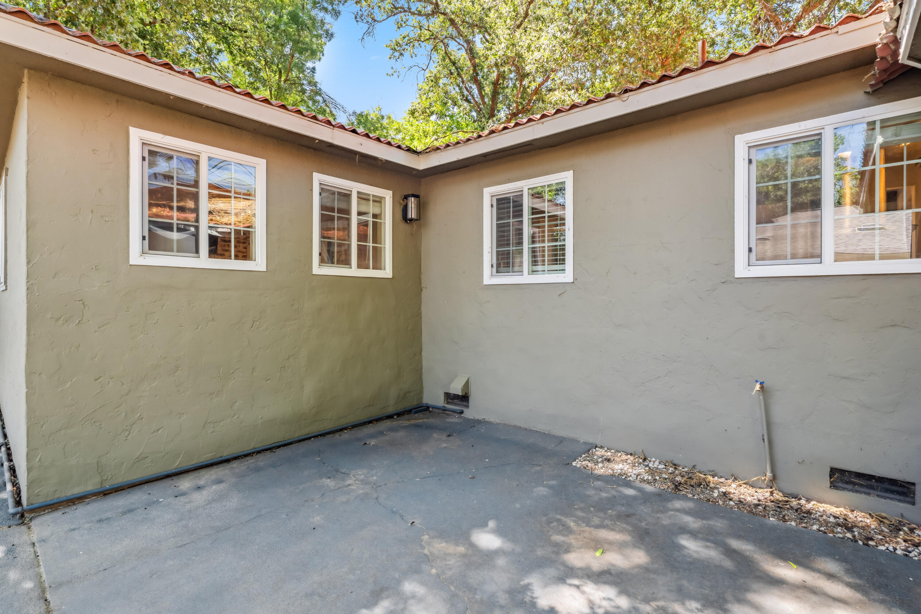 2623 Freebridge Street