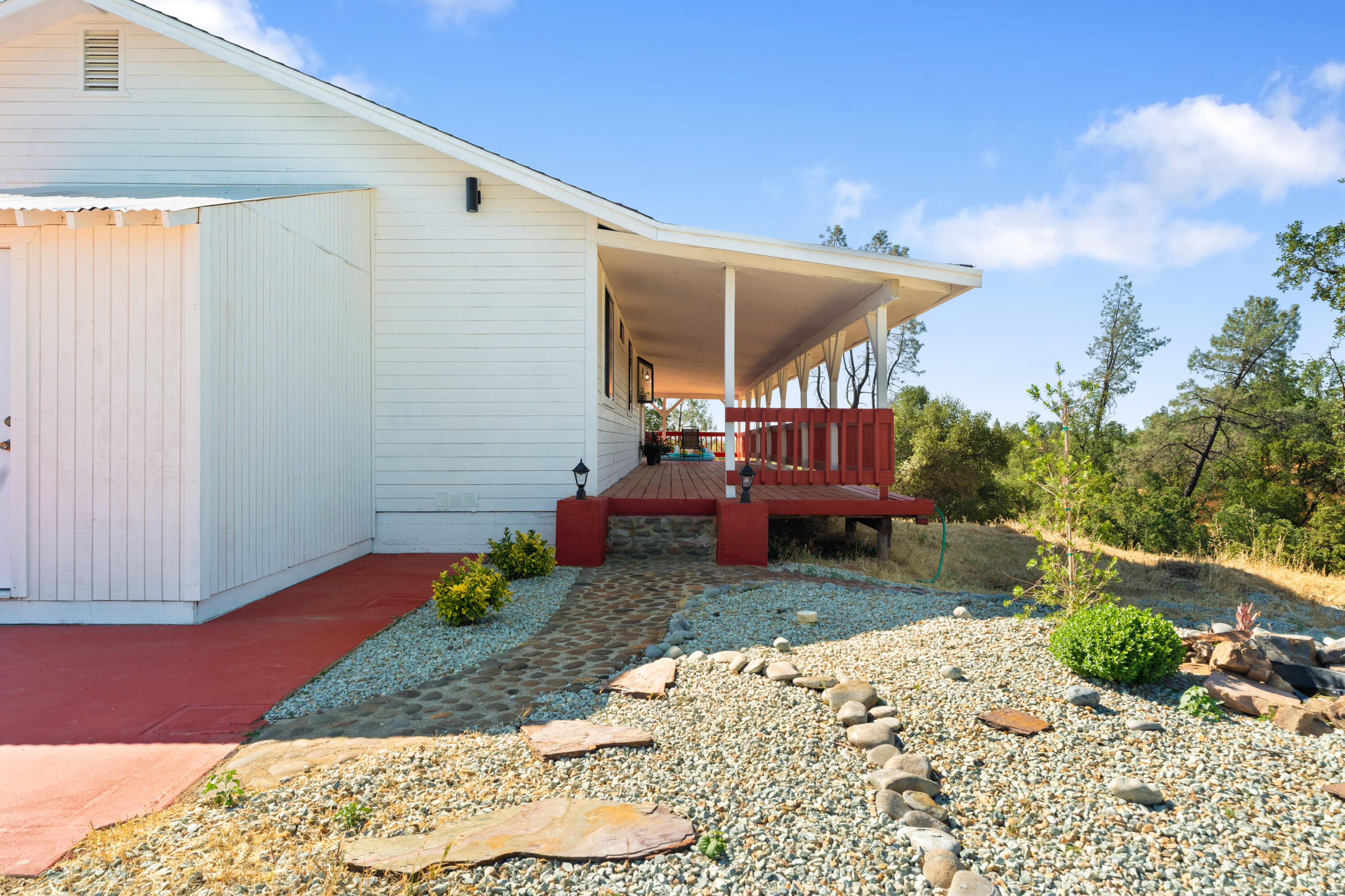 13213 Hidden Oaks Trail