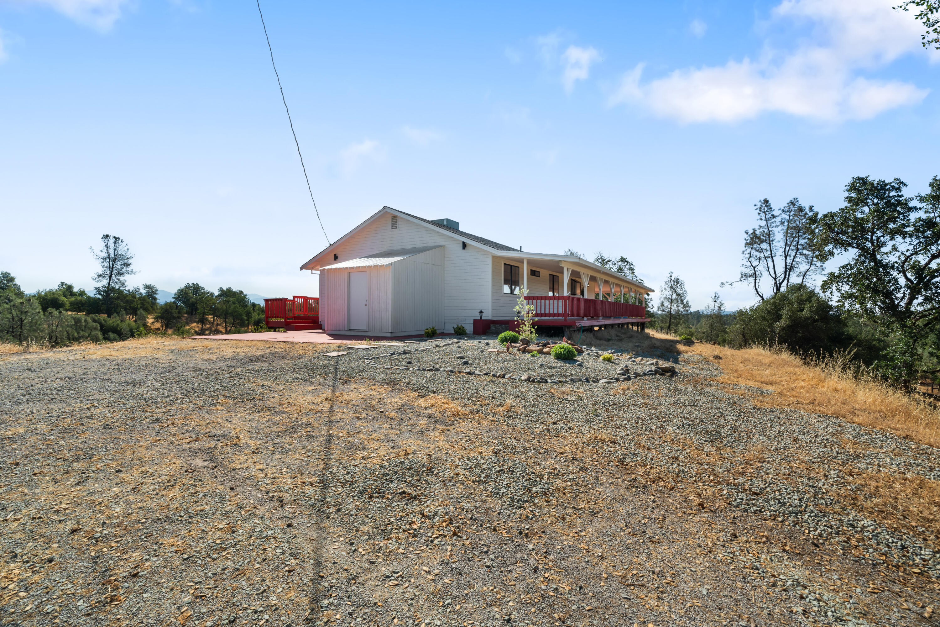 13213 Hidden Oaks Trail