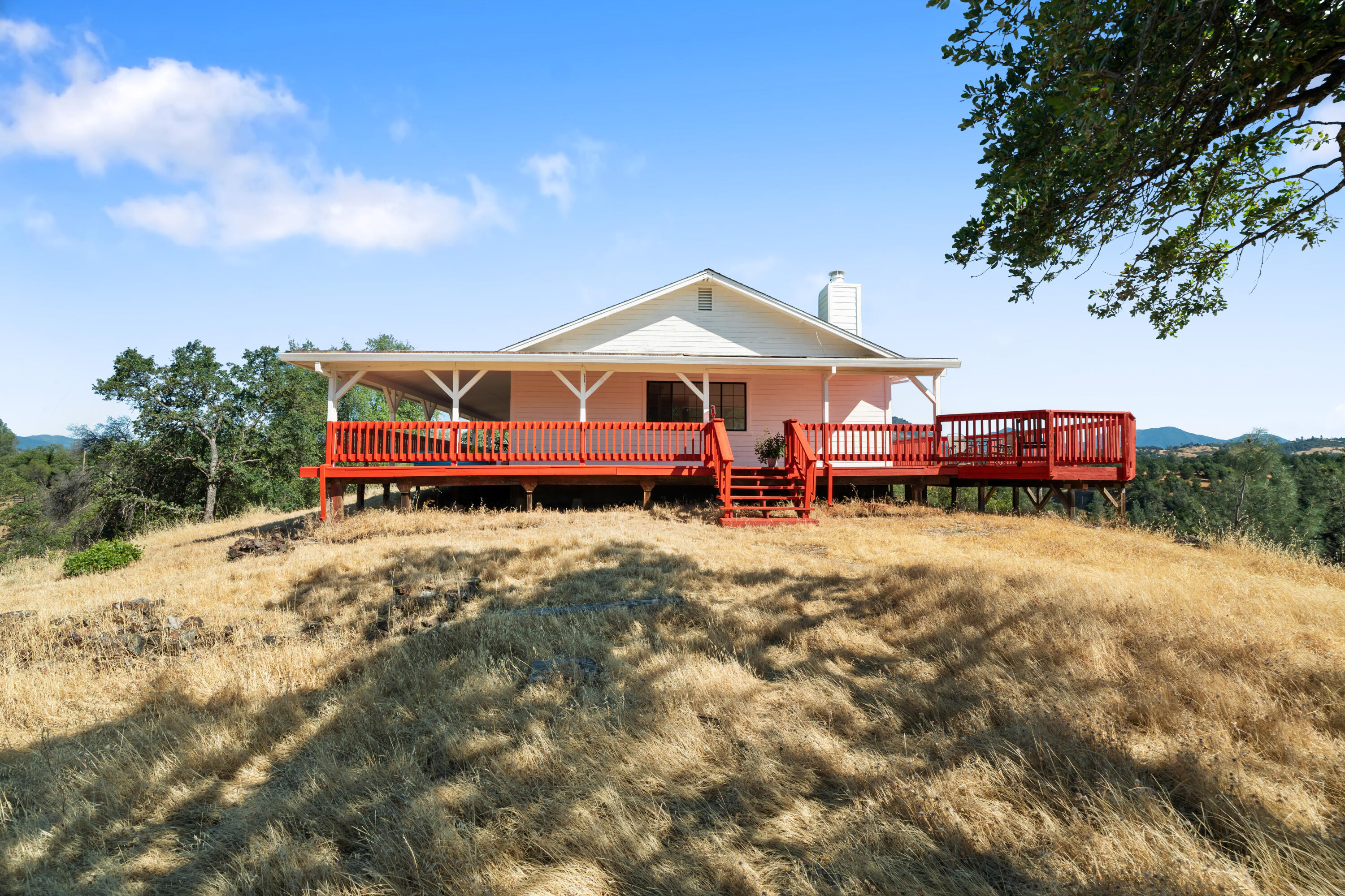 13213 Hidden Oaks Trail