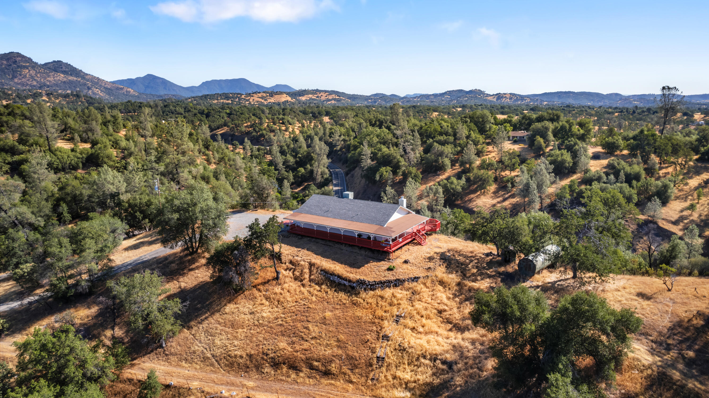 13213 Hidden Oaks Trail