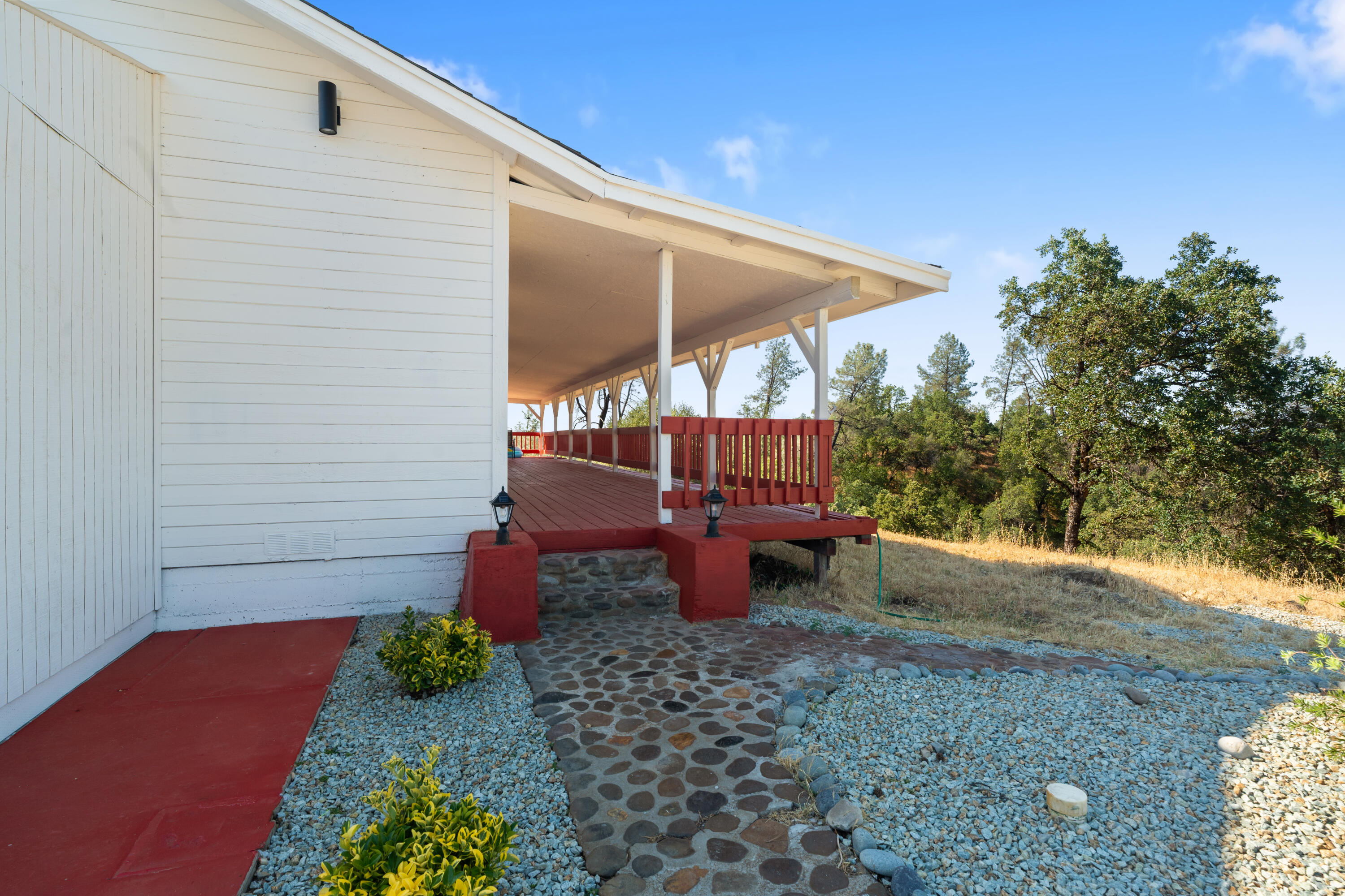 13213 Hidden Oaks Trail